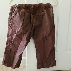Full belly brown Capris, very cute on and comfy