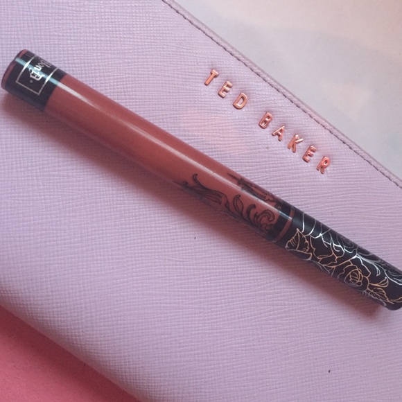 Kat Von D lipstick