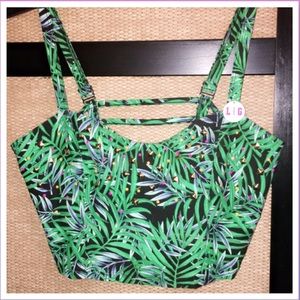 🌴Limited PINK crop top . 🌴