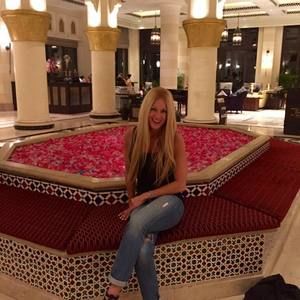 Meet your Posher, Dawn