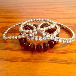 Mudd fashion bracelets. 5 piece.