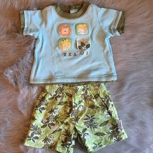 🎉last chance🎉Before its gone- two piece outfit