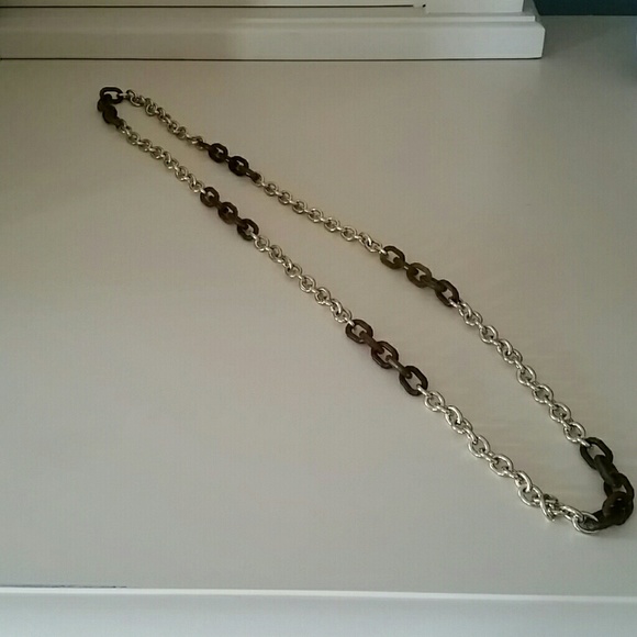 Tortoise / Gold link necklace