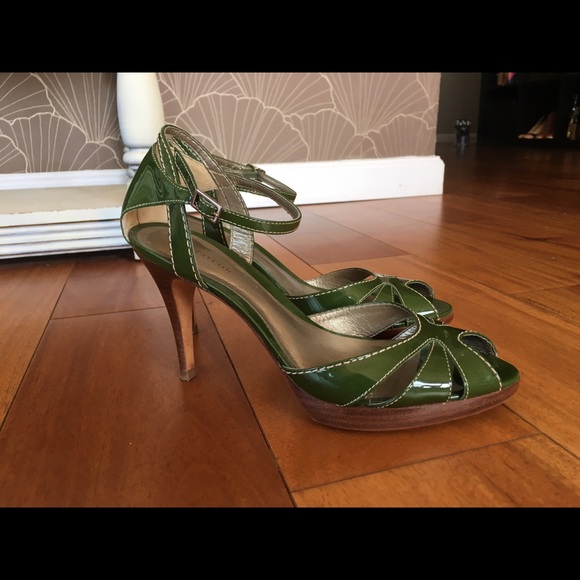 Ann Taylor Patent Leather Open toe Sandals