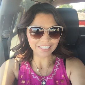 Meet your Posher, Blanca