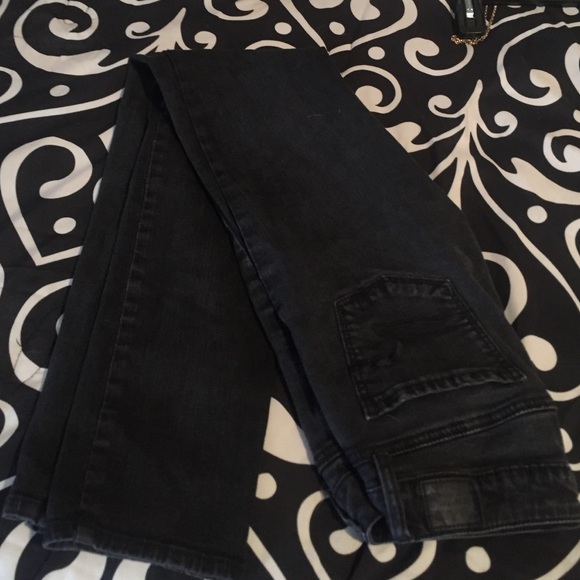 American Eagle Black Skinny Jeans