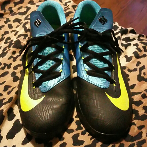 RePoshing these KD Nike shoes