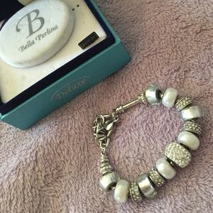 BELLA PERLINA bracelet