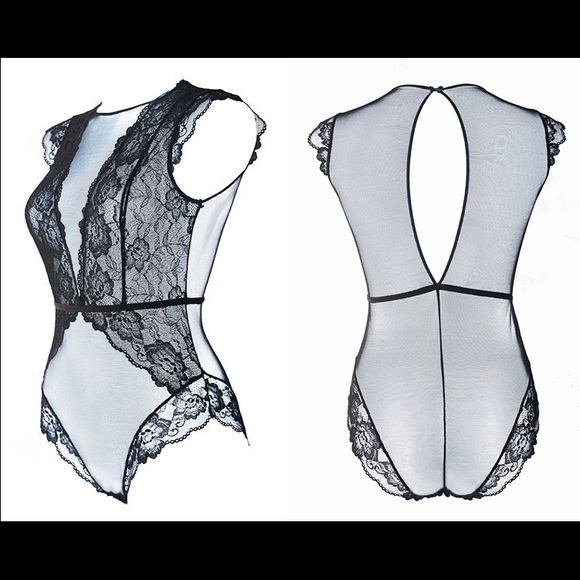 Sexy sheer lace bodysuit - Picture 2 of 4