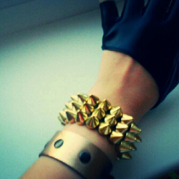 Traded sale 💁 - Picture 3 of 4