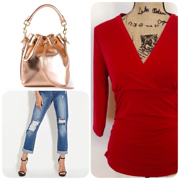 Ann Taylor Tops - Red V-Neck Top❤️