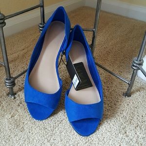 Forever 21 open-toed flats NWT