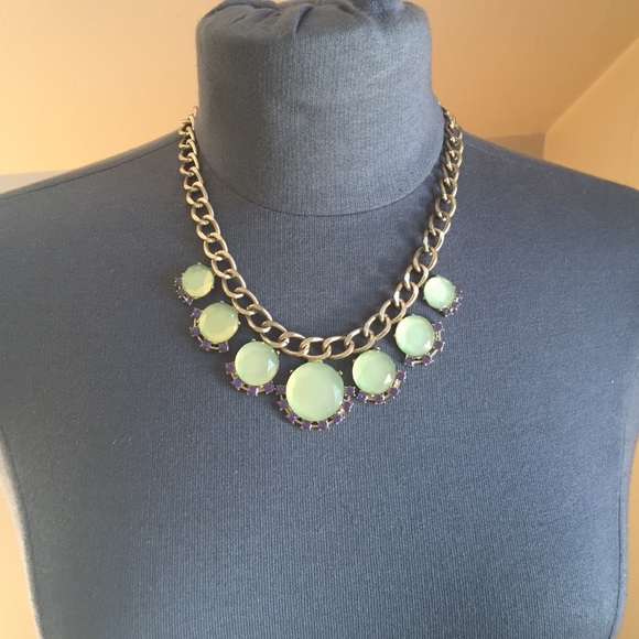 Green/purple necklace