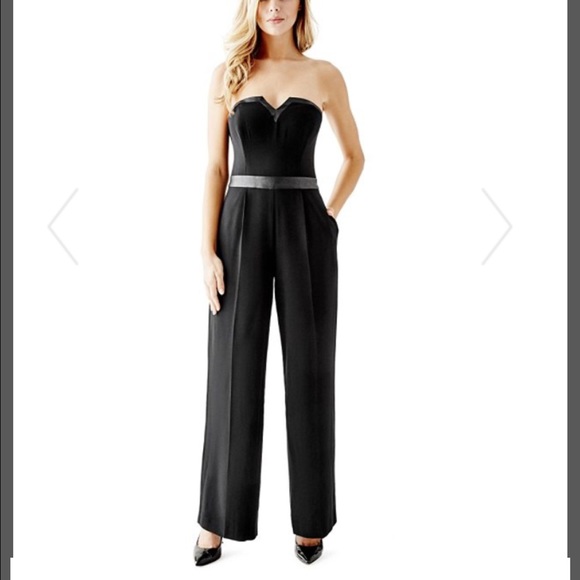 New guess strapless wide- leg jumpsuit sz 8