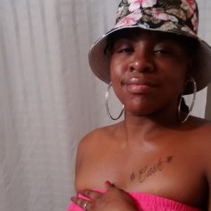 Meet your Posher, Lanacia