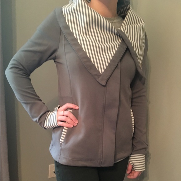 Kyodon workout jacket asymmetrical collar