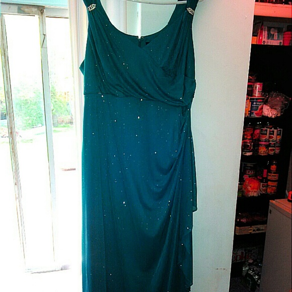 Beautiful turquoise ball/prom/seeing the president