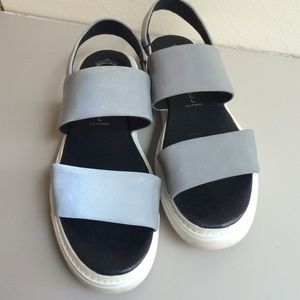 Like NEW! Jeffrey Campbell Adler