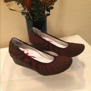 AK Sport Wedge - Brown