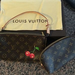 Womens Louis Vuitton Cosmetic bag and Potchette