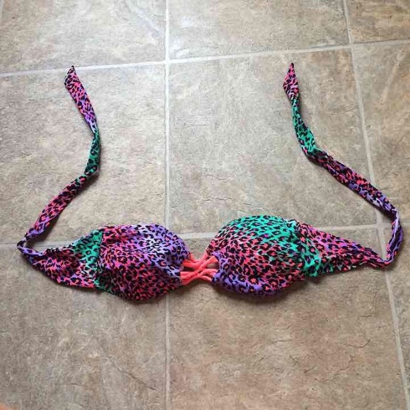 Bright Animal Print Bikini Top💖