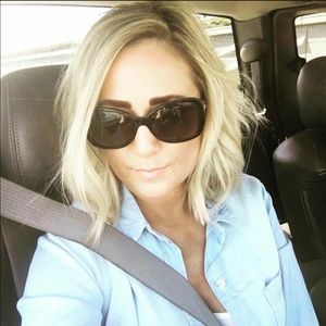 Meet your Posher, Erica