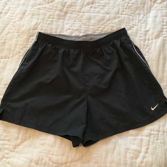 Nike Dry-Fit Running Shirts. Gray Sz. M