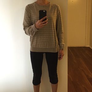 GAP Gray yellow striped sweater Size Small