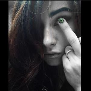 Meet your Posher, Jillian