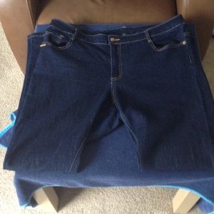 [PLUS] Stretched denim jeans