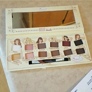 NEW Nude 'tude pallete