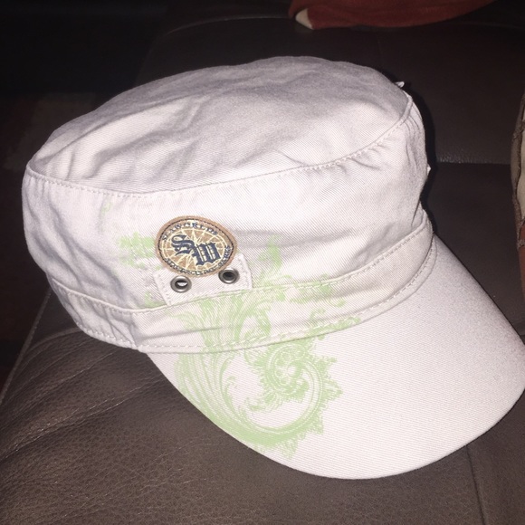 Beautiful Sea World Hat