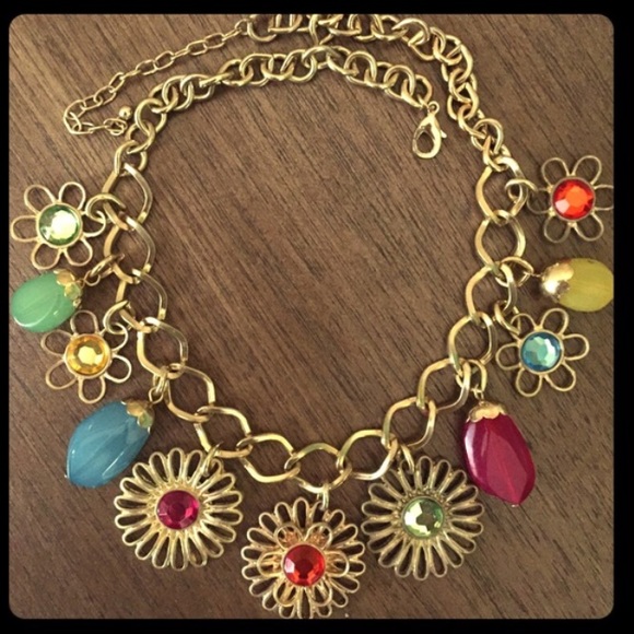 Boutique Jewelry - Colorful Bright Gold Fashion Necklace With Flowers