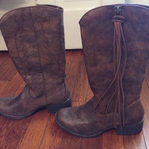 Brown madden girl cowgirl boots