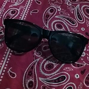 Trendy glasses