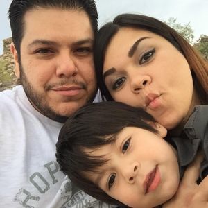 Meet your Posher, Claudia