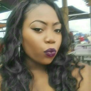 Meet your Posher, Brittney