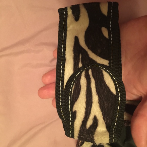 HANDBAG - Picture 4 of 4
