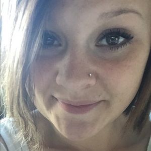 Meet your Posher, Ashlyn