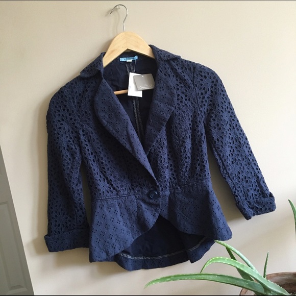Anthropologie Spun Eyelet Blazer by Leifnotes - Picture 3 of 4