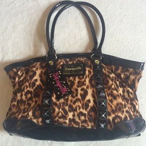 Betsey Johnson Betseyville hand bag