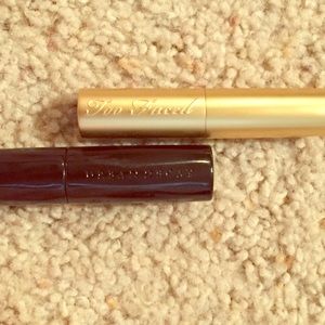 Urban Decay & Too Faced lipstick 💄