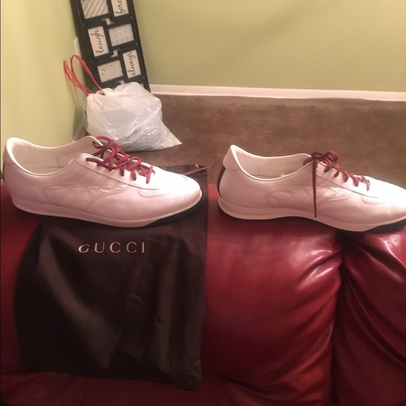 Authentic Gucci sneaker size 11 G - Picture 1 of 4