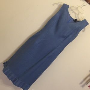 Sleeveless linen dress