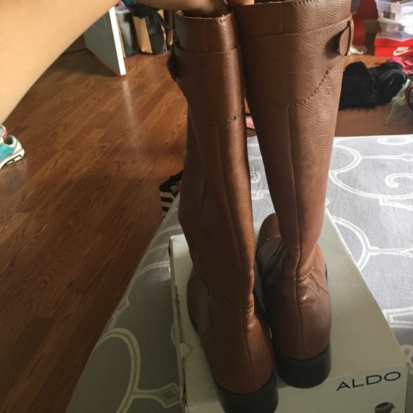 Boots - Picture 2 of 4