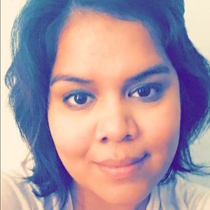 Meet your Posher, Vicky