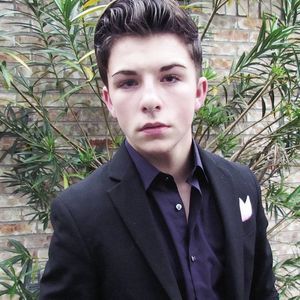 Meet your Posher, Matthew