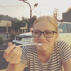 Meet your Posher, Katie