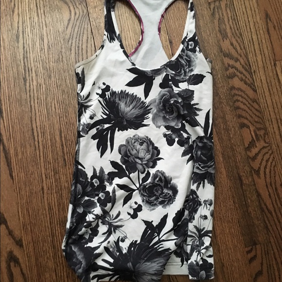 Lulu lemon athletic top