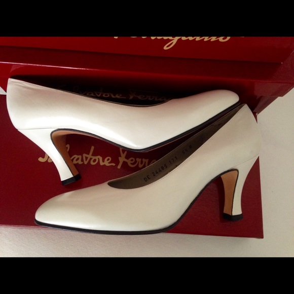 Ferragamo Shoes - Ferragamo Shors Ferragamo Shoes - Ferragamo Shors